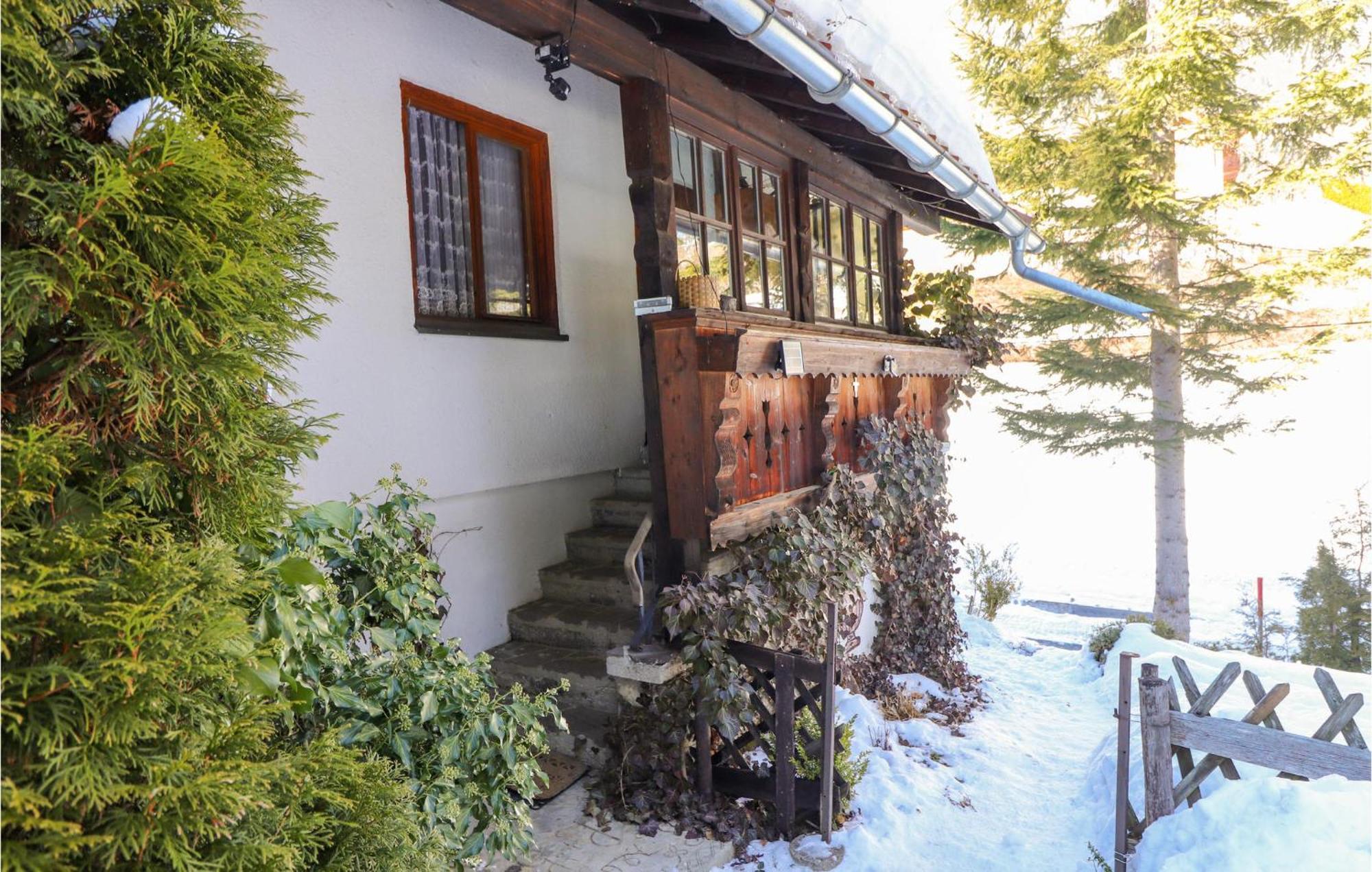 Authentisches Ferienhaus 洛伊塔施 外观 照片